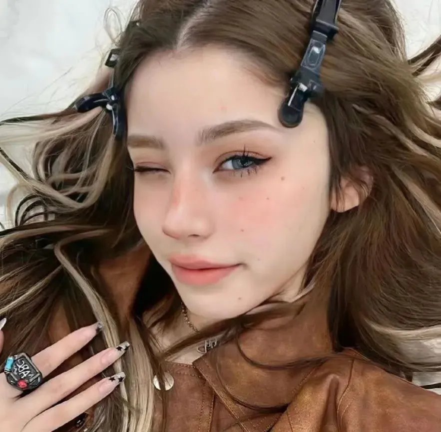 列宁格勒牛仔搭摩西